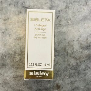 Sisley-Paris L'Intégral Anti-Âge Cream - Gold